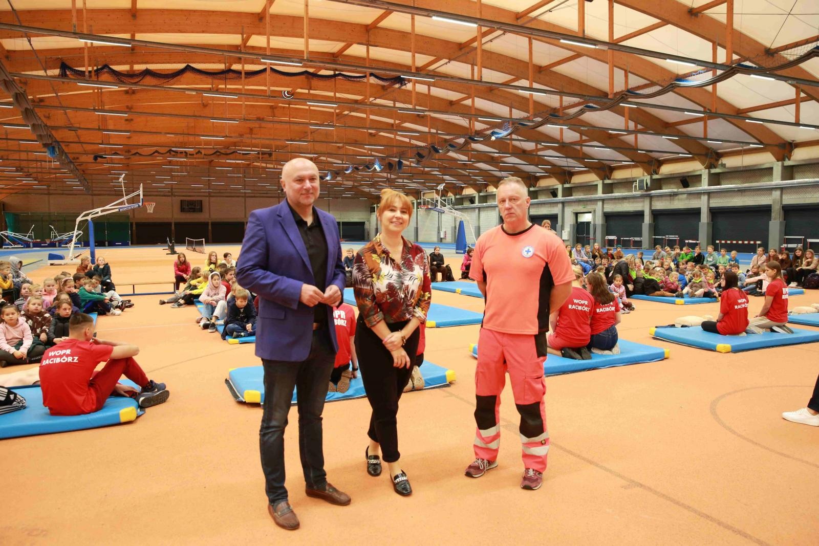 Zdjęcie w galerii na portalu naszraciborz.pl: Europejski Dzień Przywracania Czynności Serca w ZSOMS wiadomości z regionu