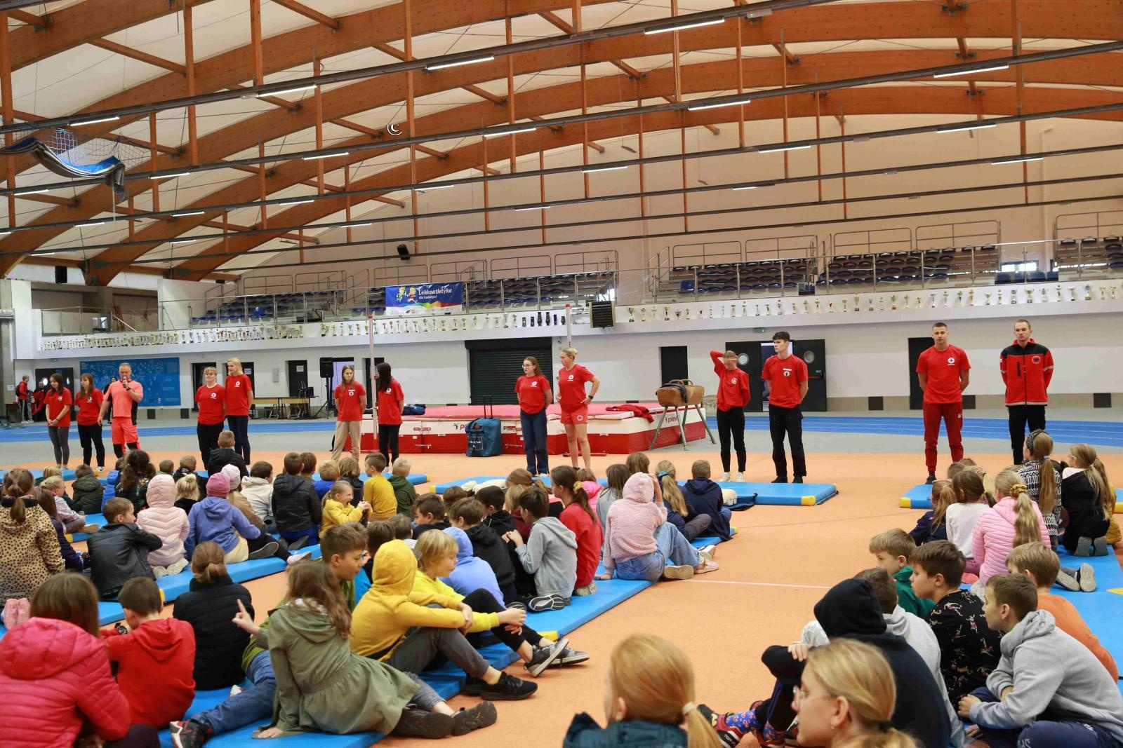 Zdjęcie w galerii na portalu naszraciborz.pl: Europejski Dzień Przywracania Czynności Serca w ZSOMS wiadomości z regionu