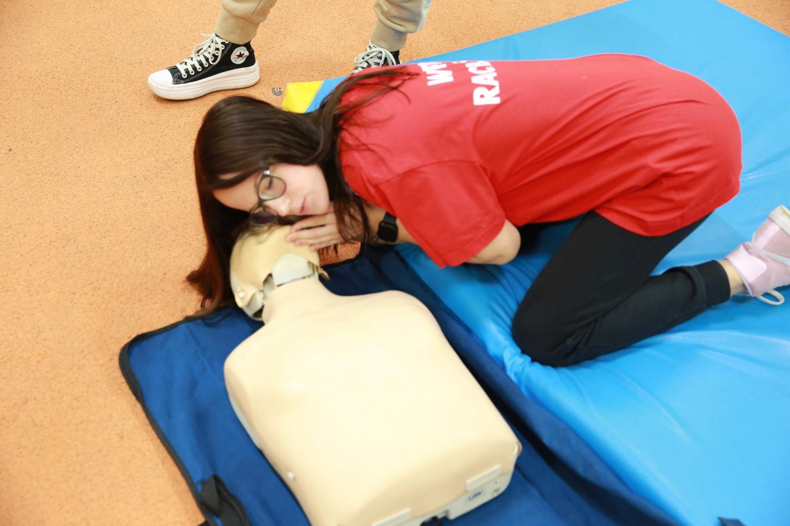 Zdjęcie w galerii na portalu naszraciborz.pl: Europejski Dzień Przywracania Czynności Serca w ZSOMS wiadomości z regionu