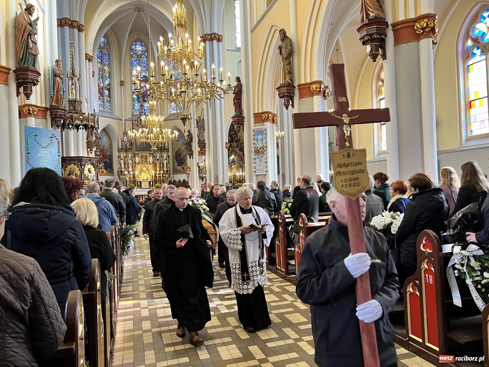 Zdjęcie w galerii na portalu naszraciborz.pl: Pożegnaliśmy naszą redakcyjną koleżankę Gosię wiadomości z regionu