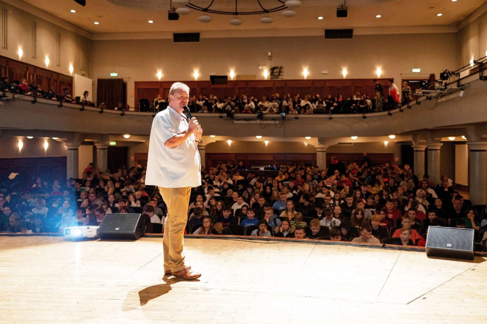 Zdjęcie w galerii na portalu naszraciborz.pl: Raciborski Festiwal Podróżniczy WIATRAKI kręci się już po raz 18! wiadomości z regionu