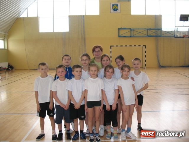 Zdjęcie w galerii na portalu naszraciborz.pl: Sportowe mikołajki w Pietrowicach wiadomości z regionu