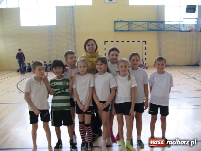 Zdjęcie w galerii na portalu naszraciborz.pl: Sportowe mikołajki w Pietrowicach wiadomości z regionu