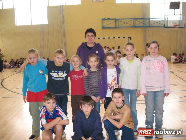 Zdjęcie w galerii na portalu naszraciborz.pl: Sportowe mikołajki w Pietrowicach wiadomości z regionu