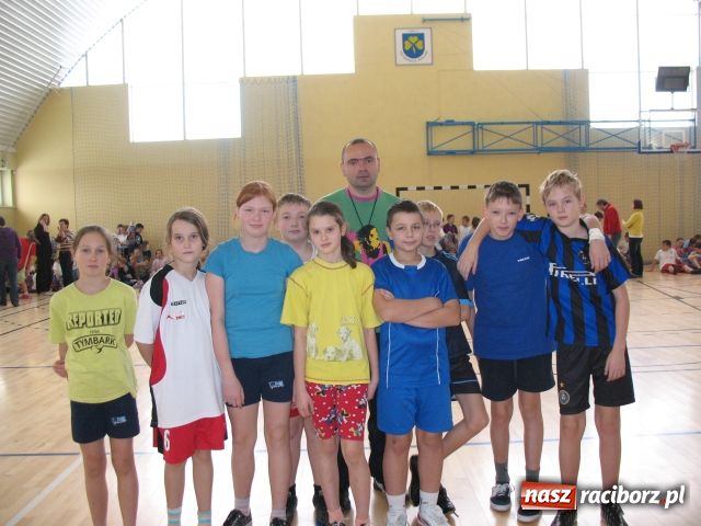 Zdjęcie w galerii na portalu naszraciborz.pl: Sportowe mikołajki w Pietrowicach wiadomości z regionu