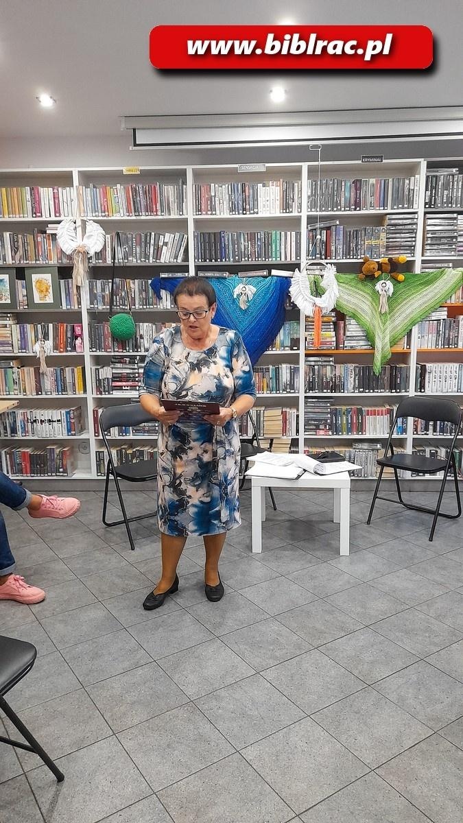 Zdjęcie w galerii na portalu naszraciborz.pl: Wystawa prac podopiecznych Stowarzyszenia PERSONA w Bibliotece na Ostrogu wiadomości z regionu