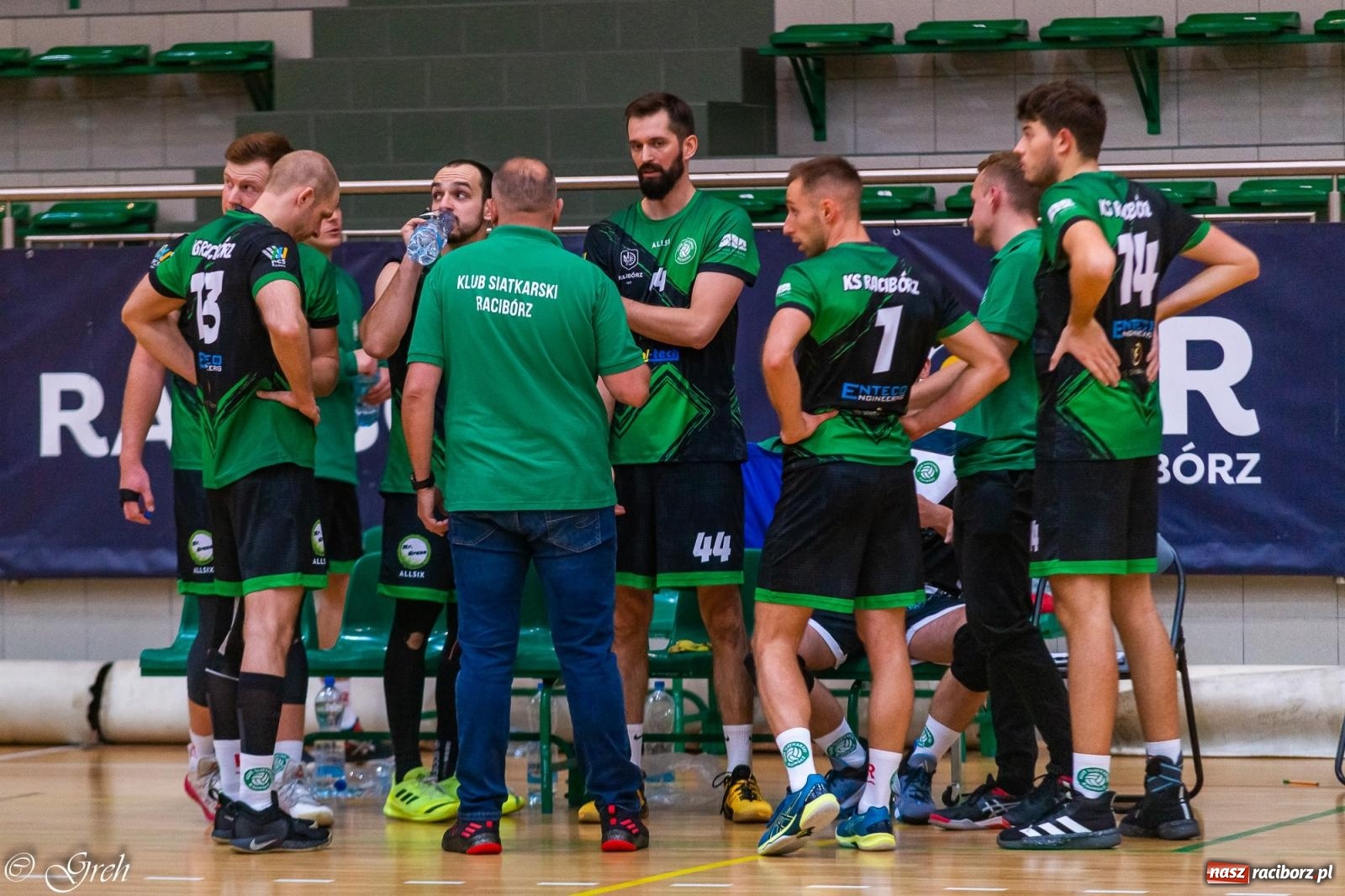 Zdjęcie w galerii na portalu naszraciborz.pl: Siatkówka. Trzy punkty zostały w Raciborzu [FOTO] wiadomości z regionu