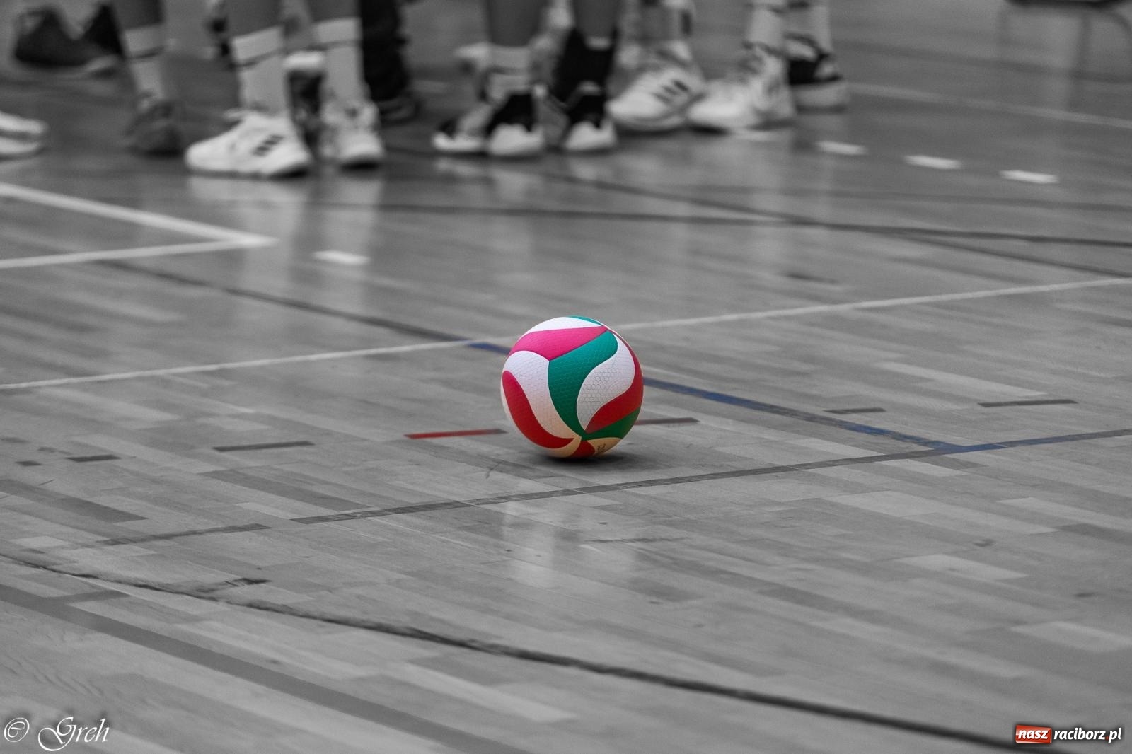 Zdjęcie w galerii na portalu naszraciborz.pl: Siatkówka. Trzy punkty zostały w Raciborzu [FOTO] wiadomości z regionu