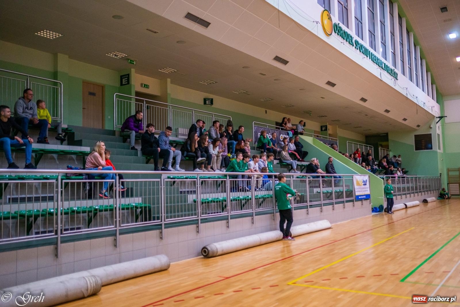 Zdjęcie w galerii na portalu naszraciborz.pl: Siatkówka. Trzy punkty zostały w Raciborzu [FOTO] wiadomości z regionu