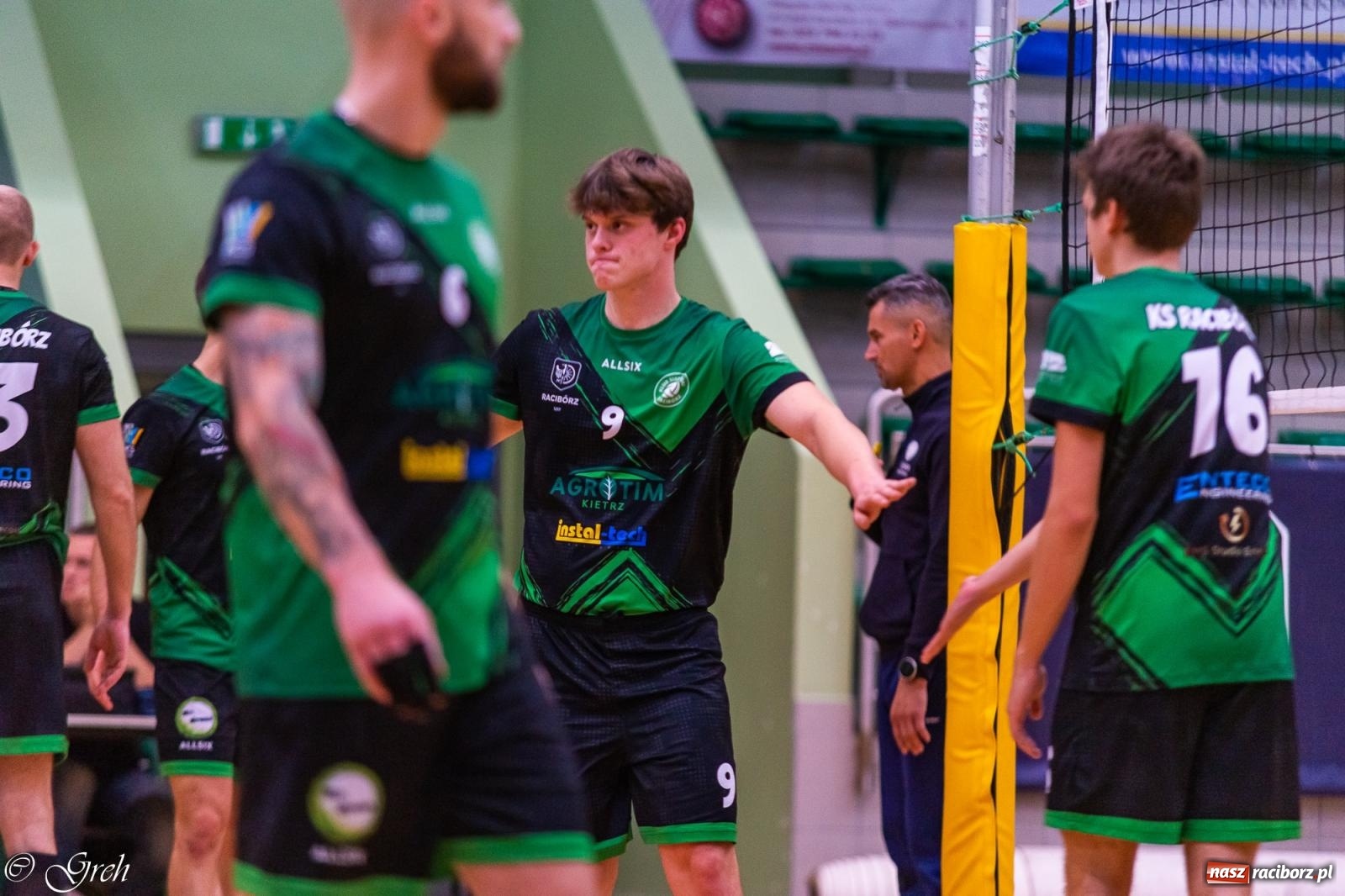 Zdjęcie w galerii na portalu naszraciborz.pl: Siatkówka. Trzy punkty zostały w Raciborzu [FOTO] wiadomości z regionu