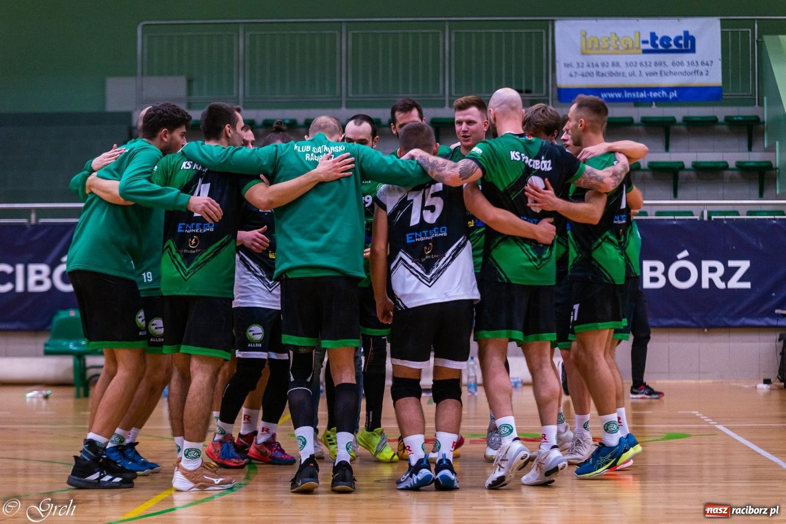 Zdjęcie w galerii na portalu naszraciborz.pl: Siatkówka. Trzy punkty zostały w Raciborzu [FOTO] wiadomości z regionu
