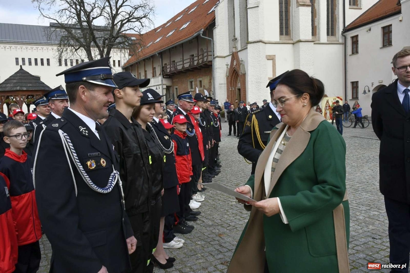 Zdjęcie w galerii na portalu naszraciborz.pl: Młodzi strażacy z powiatu raciborskiego z promesami od ministra [FOTO i WIDEO] wiadomości z regionu