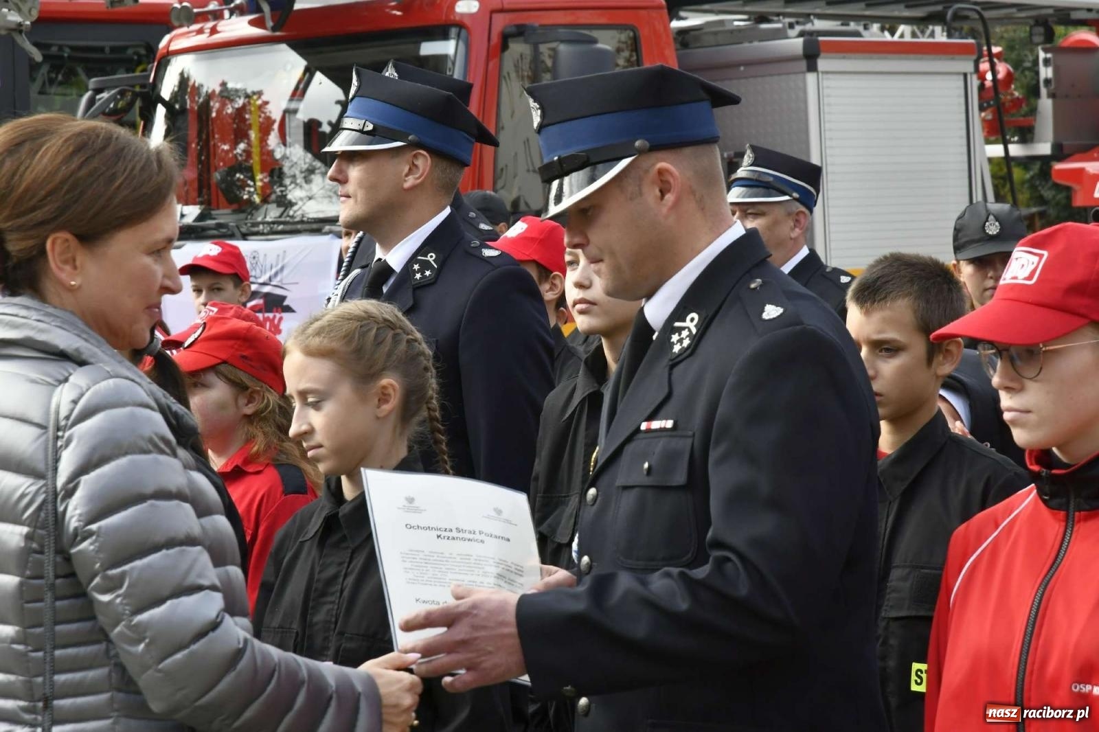 Zdjęcie w galerii na portalu naszraciborz.pl: Młodzi strażacy z powiatu raciborskiego z promesami od ministra [FOTO i WIDEO] wiadomości z regionu