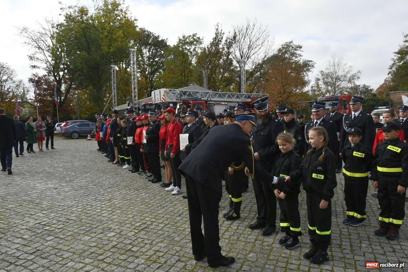 Zdjęcie w galerii na portalu naszraciborz.pl: Młodzi strażacy z powiatu raciborskiego z promesami od ministra [FOTO i WIDEO] wiadomości z regionu