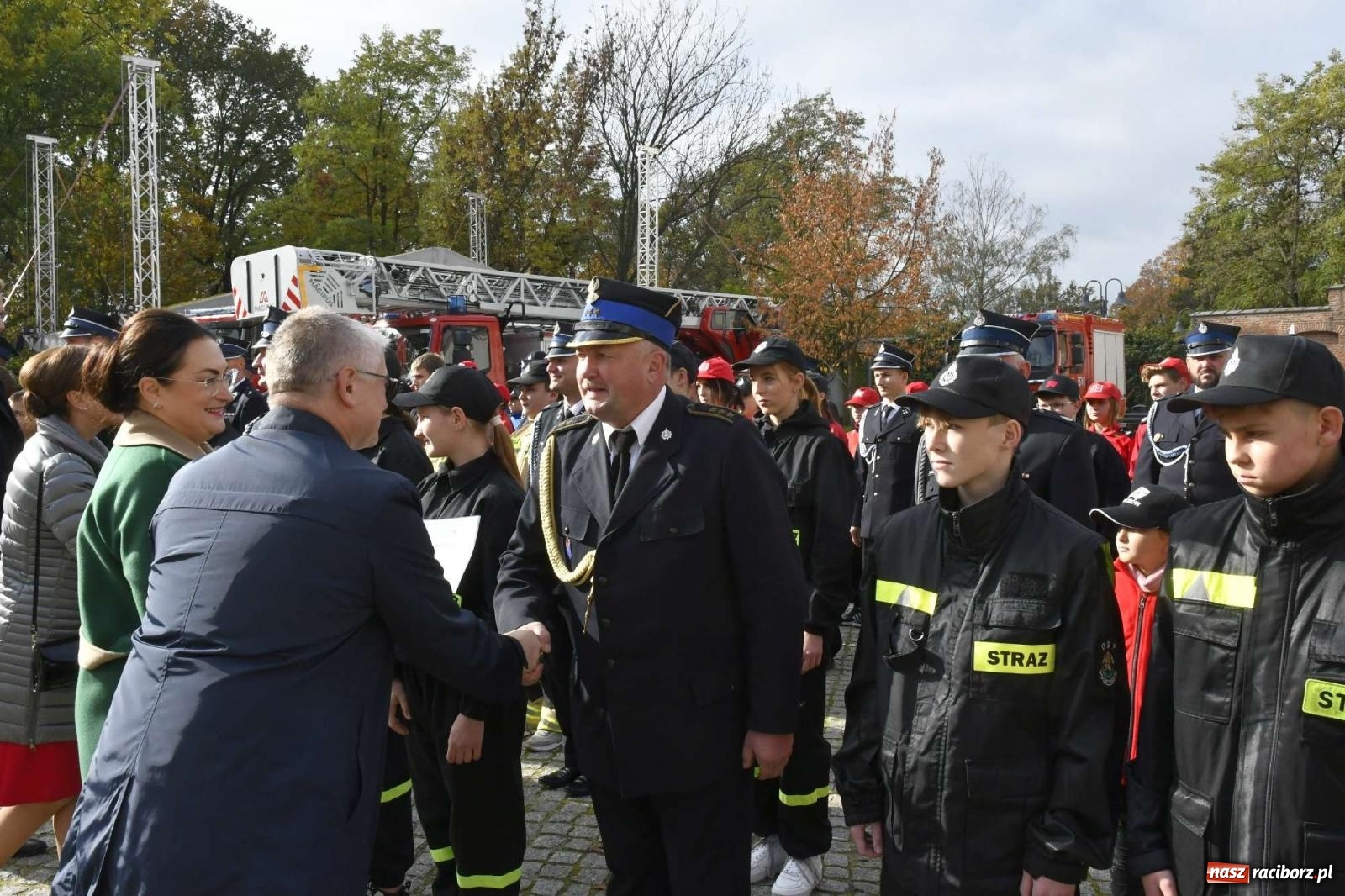 Zdjęcie w galerii na portalu naszraciborz.pl: Młodzi strażacy z powiatu raciborskiego z promesami od ministra [FOTO i WIDEO] wiadomości z regionu