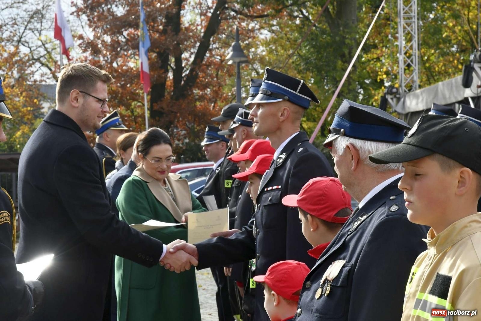 Zdjęcie w galerii na portalu naszraciborz.pl: Młodzi strażacy z powiatu raciborskiego z promesami od ministra [FOTO i WIDEO] wiadomości z regionu