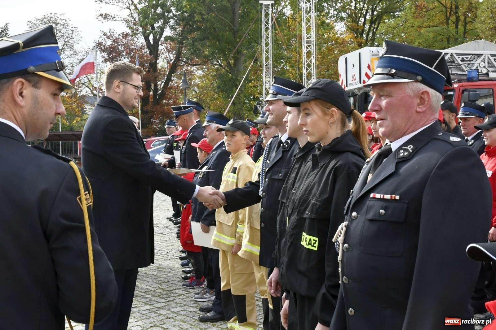 Zdjęcie w galerii na portalu naszraciborz.pl: Młodzi strażacy z powiatu raciborskiego z promesami od ministra [FOTO i WIDEO] wiadomości z regionu