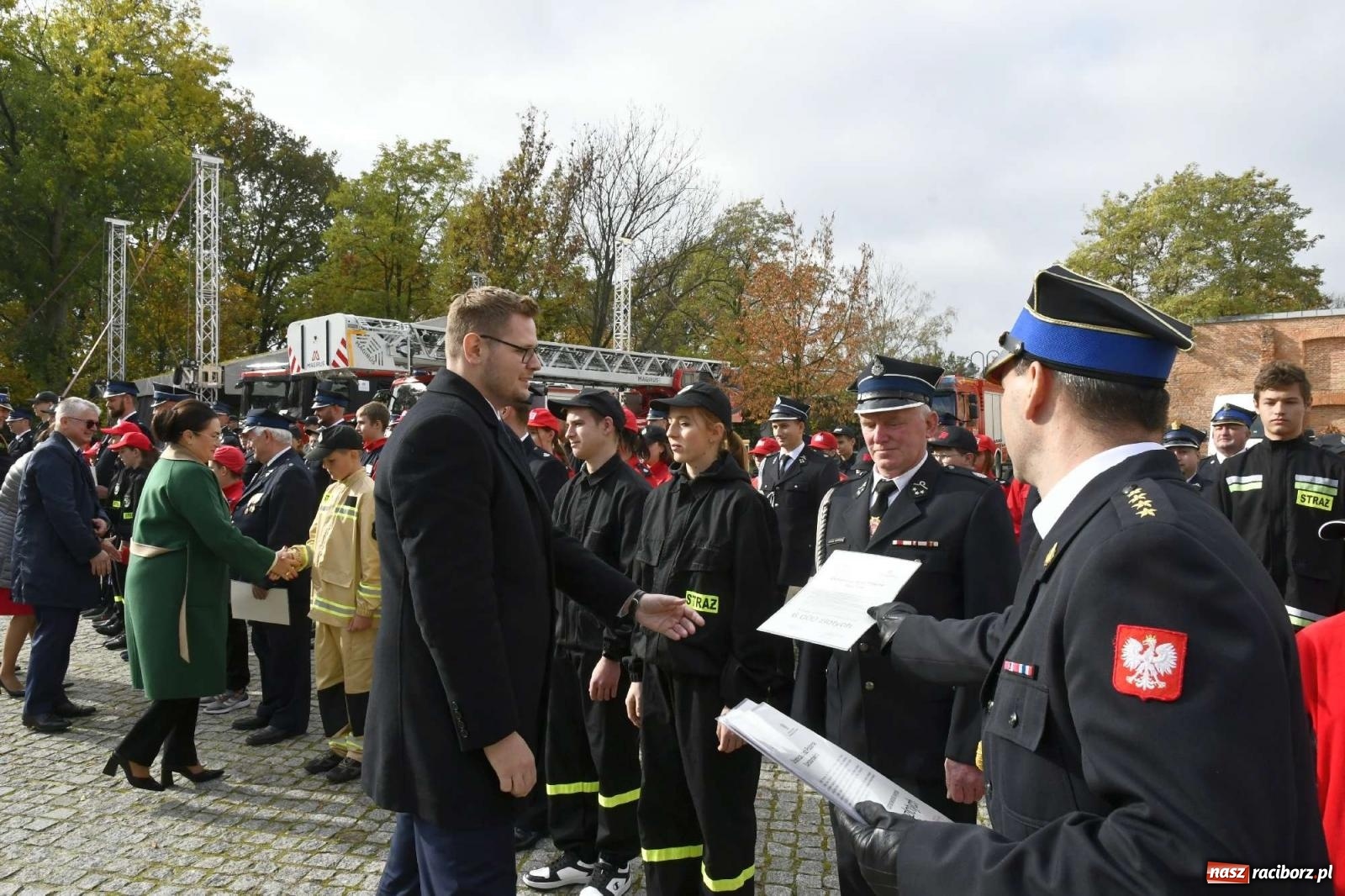 Zdjęcie w galerii na portalu naszraciborz.pl: Młodzi strażacy z powiatu raciborskiego z promesami od ministra [FOTO i WIDEO] wiadomości z regionu