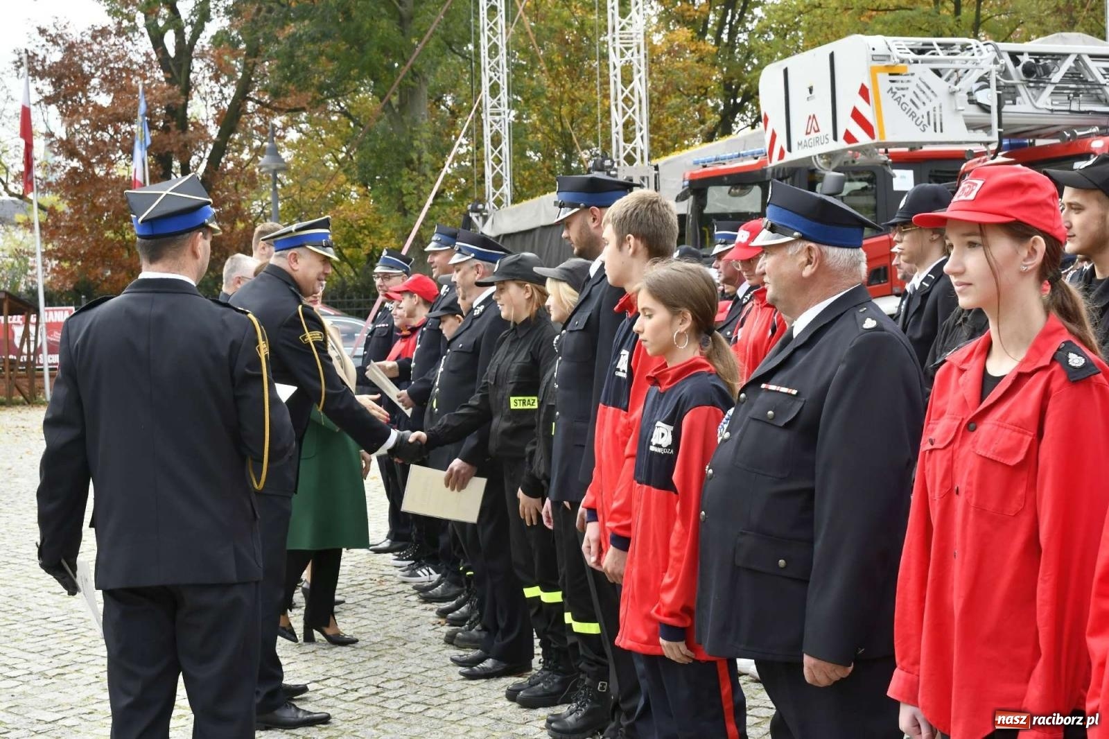 Zdjęcie w galerii na portalu naszraciborz.pl: Młodzi strażacy z powiatu raciborskiego z promesami od ministra [FOTO i WIDEO] wiadomości z regionu