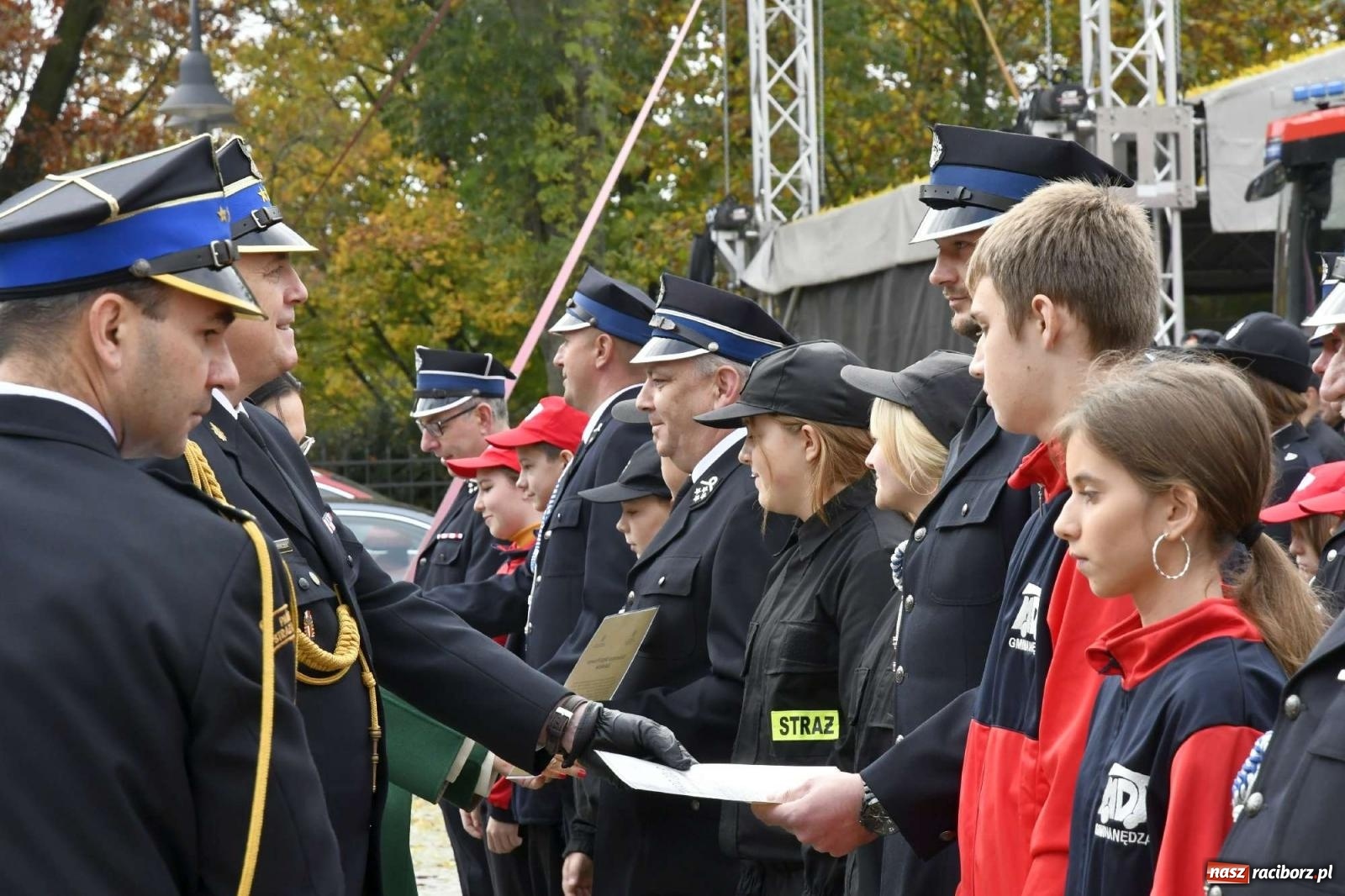Zdjęcie w galerii na portalu naszraciborz.pl: Młodzi strażacy z powiatu raciborskiego z promesami od ministra [FOTO i WIDEO] wiadomości z regionu