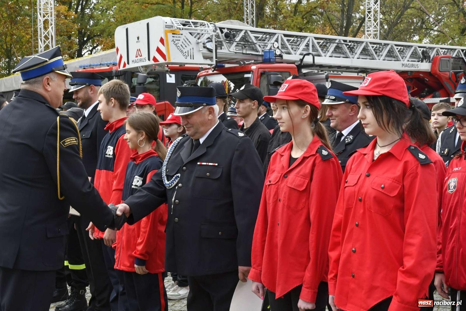 Zdjęcie w galerii na portalu naszraciborz.pl: Młodzi strażacy z powiatu raciborskiego z promesami od ministra [FOTO i WIDEO] wiadomości z regionu