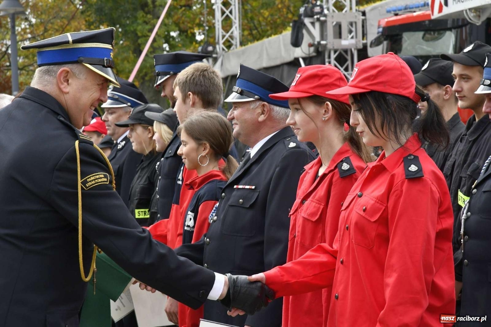 Zdjęcie w galerii na portalu naszraciborz.pl: Młodzi strażacy z powiatu raciborskiego z promesami od ministra [FOTO i WIDEO] wiadomości z regionu