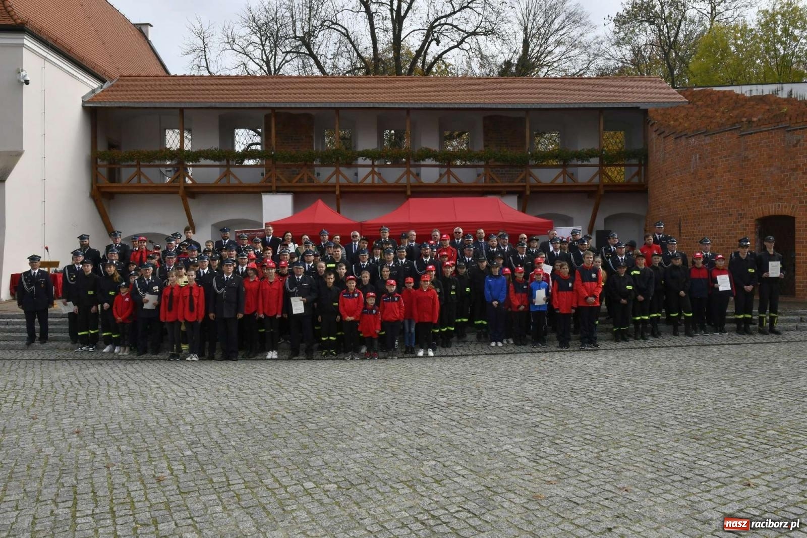 Zdjęcie w galerii na portalu naszraciborz.pl: Młodzi strażacy z powiatu raciborskiego z promesami od ministra [FOTO i WIDEO] wiadomości z regionu