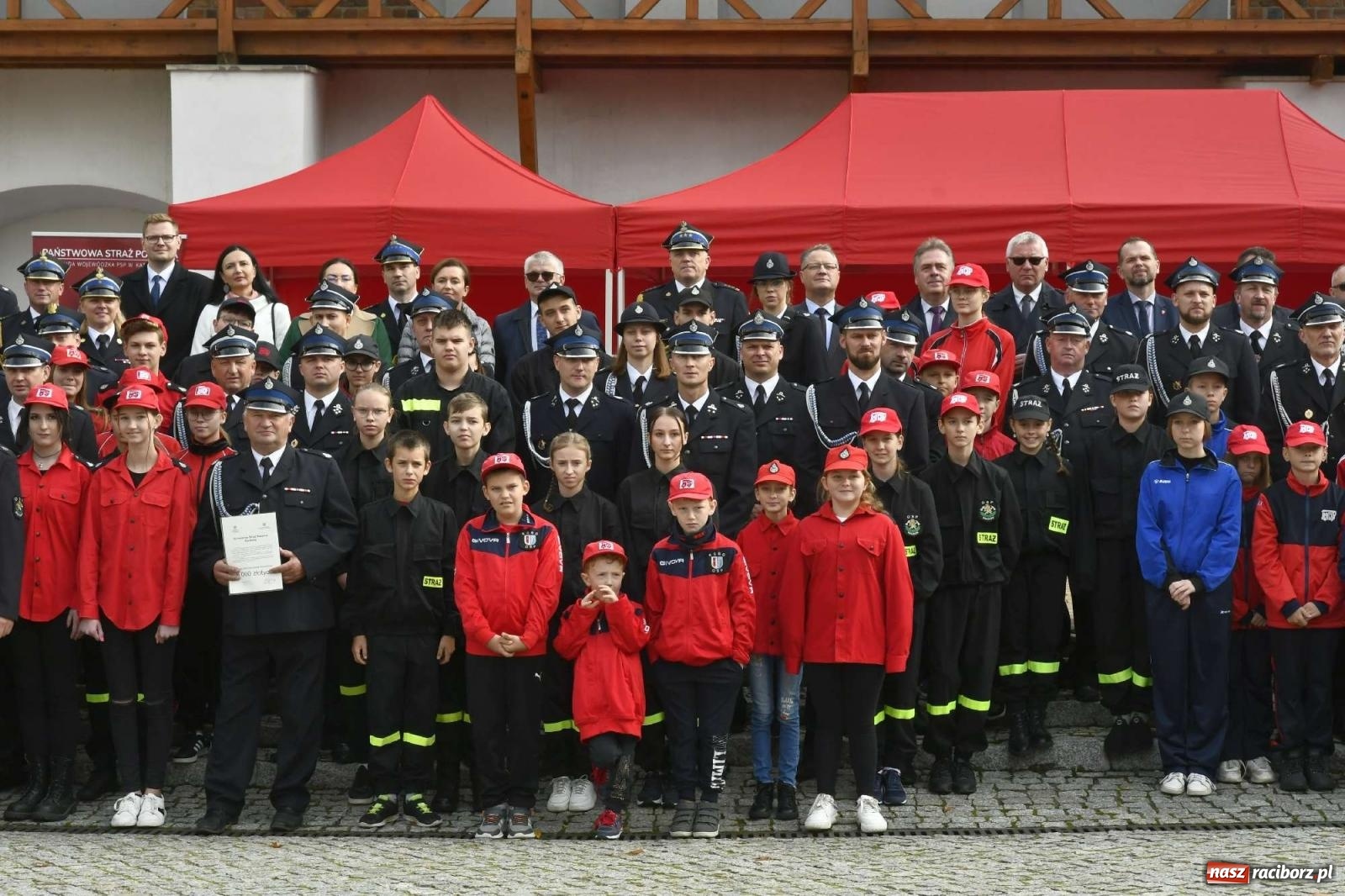 Zdjęcie w galerii na portalu naszraciborz.pl: Młodzi strażacy z powiatu raciborskiego z promesami od ministra [FOTO i WIDEO] wiadomości z regionu