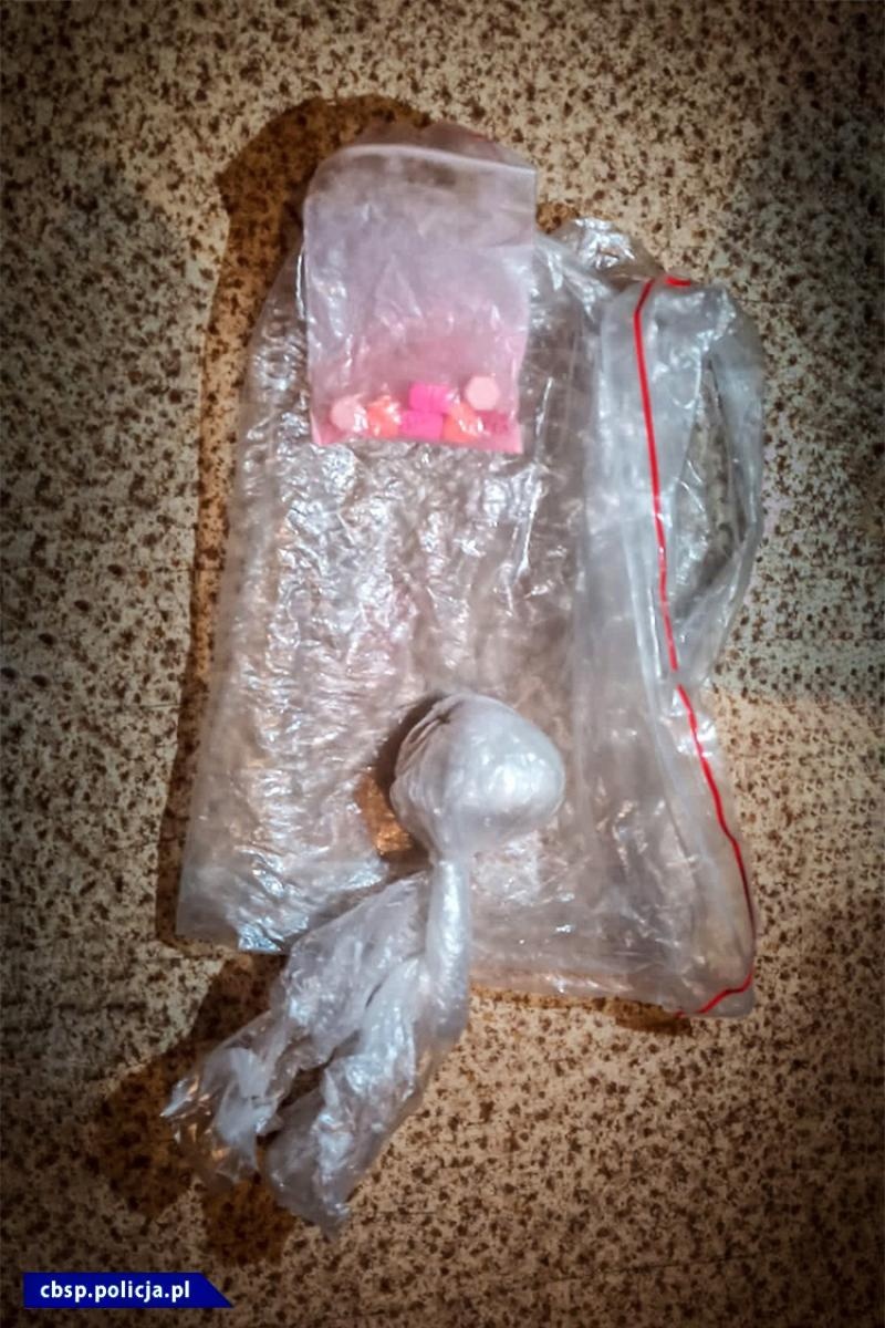 Zdjęcie w galerii na portalu naszraciborz.pl: Przemycali narkotyki z Czech. Akcja CBŚP na Śląsku wiadomości z regionu