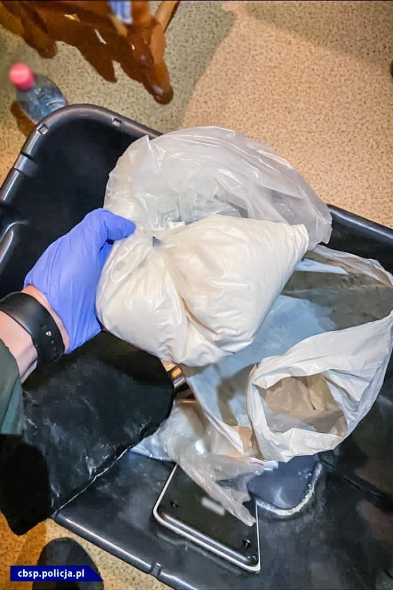Zdjęcie w galerii na portalu naszraciborz.pl: Przemycali narkotyki z Czech. Akcja CBŚP na Śląsku wiadomości z regionu