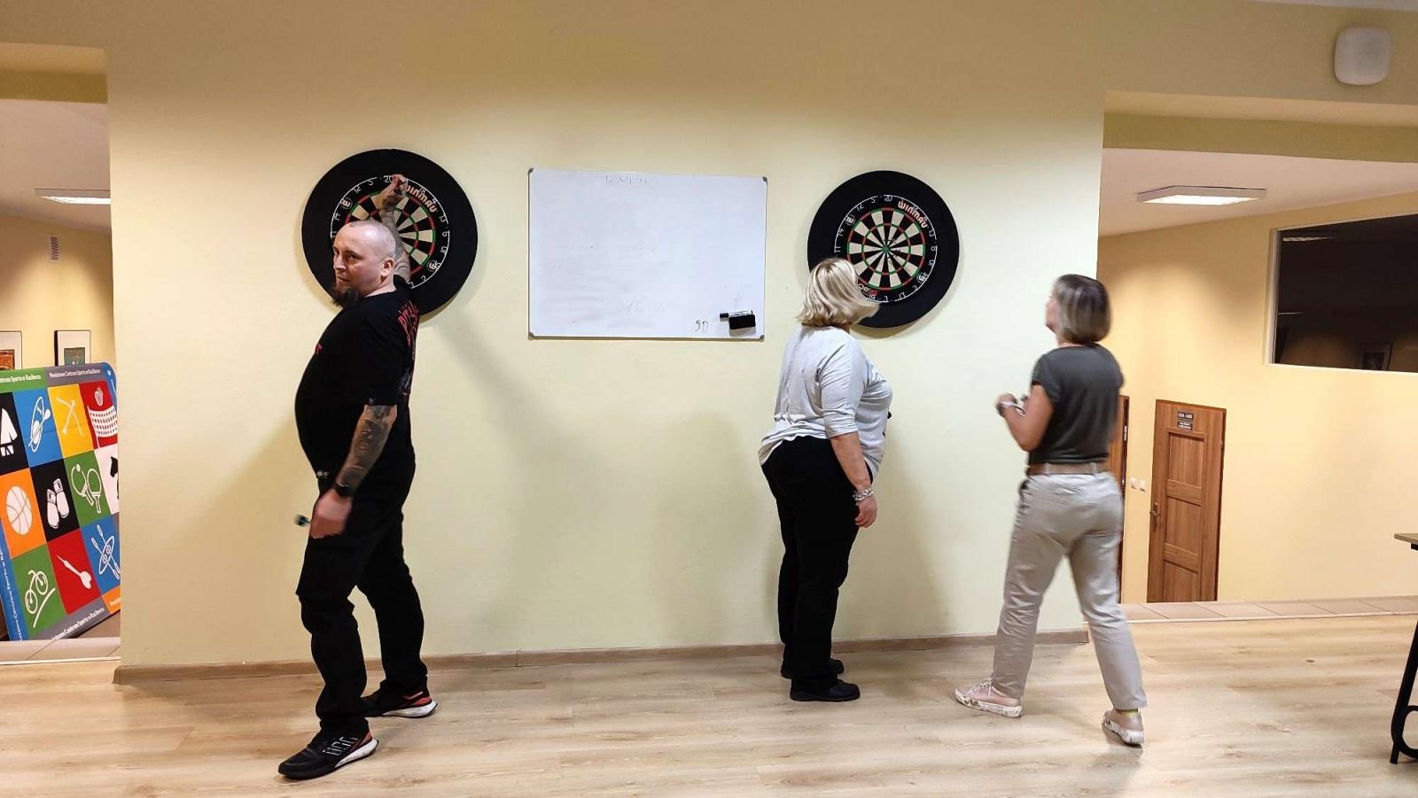 Zdjęcie w galerii na portalu naszraciborz.pl: Szósta runda raciborskiej ligi darta [WYNIKI] wiadomości z regionu