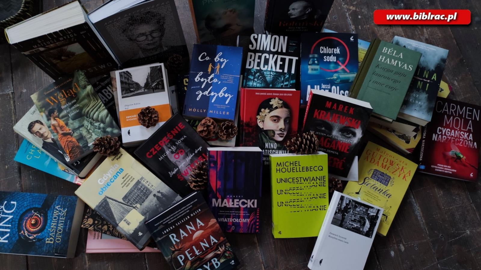 Zdjęcie w galerii na portalu naszraciborz.pl: Unicestwianie już na bibliotecznej półce w Raciborzu wiadomości z regionu