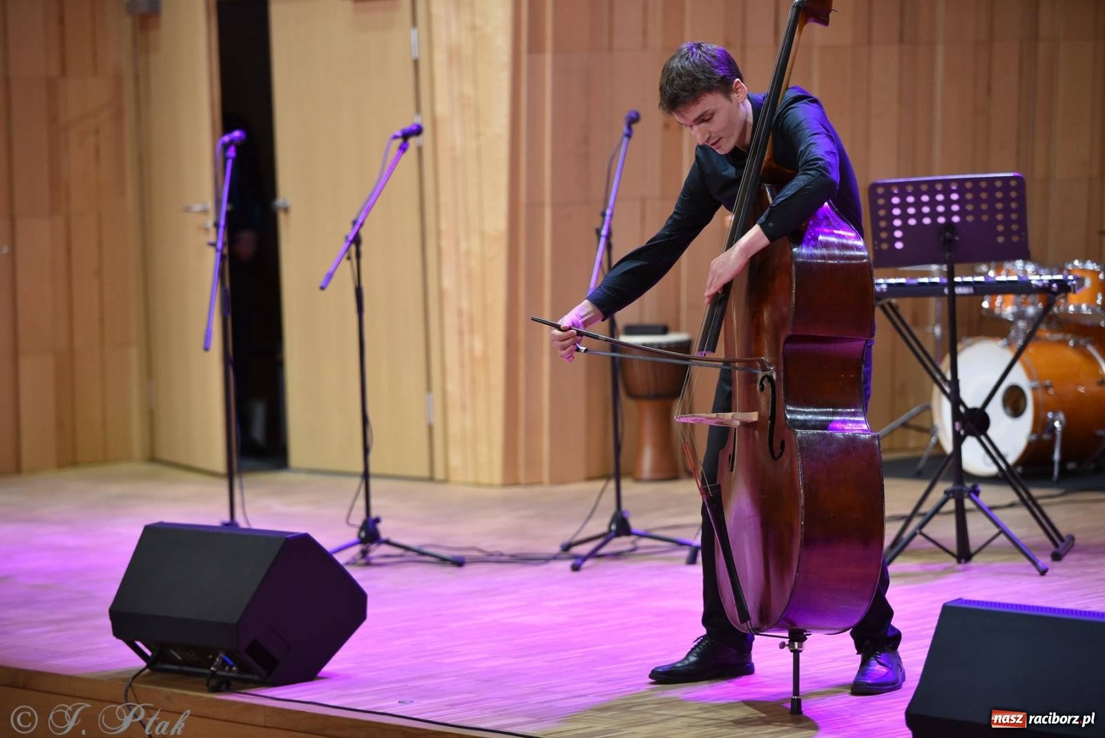 Zdjęcie w galerii na portalu naszraciborz.pl: Nauczyciele szkoły muzycznej pokazali, co potrafią wiadomości z regionu