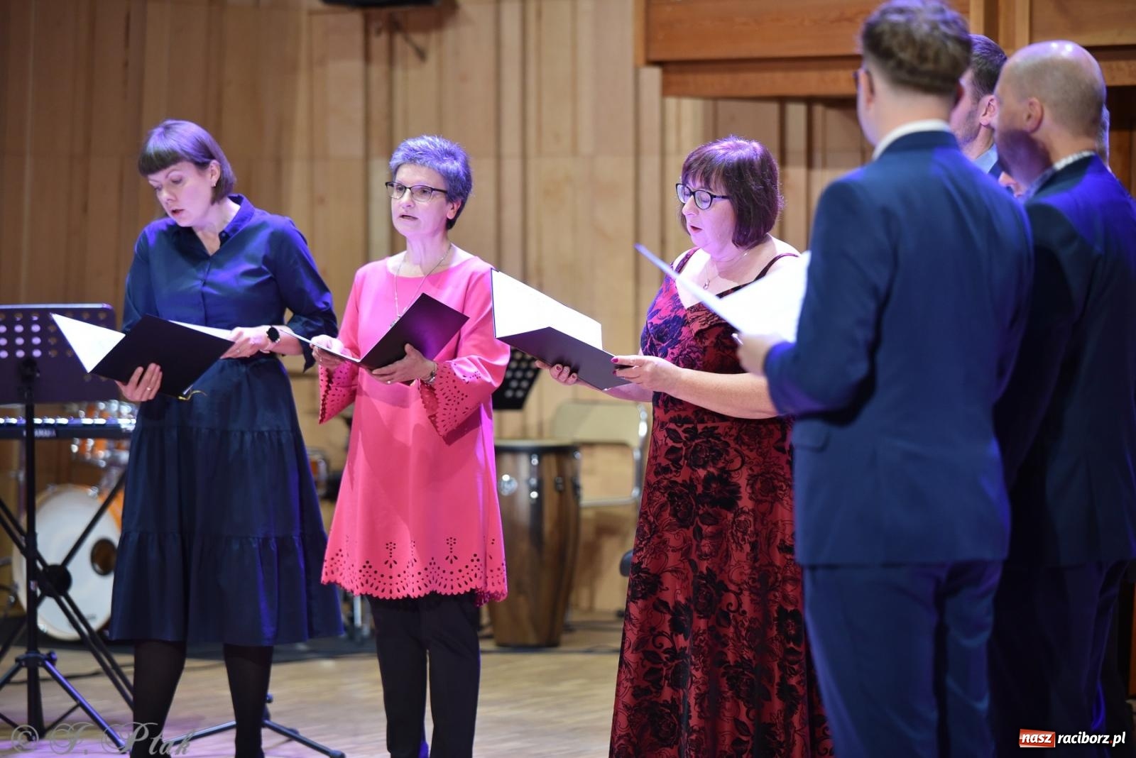 Zdjęcie w galerii na portalu naszraciborz.pl: Nauczyciele szkoły muzycznej pokazali, co potrafią wiadomości z regionu