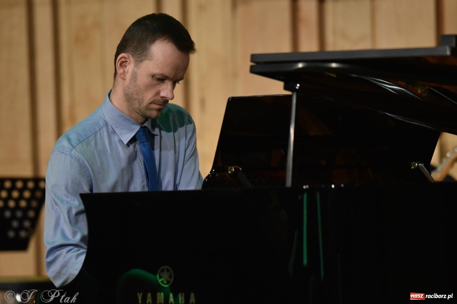 Zdjęcie w galerii na portalu naszraciborz.pl: Nauczyciele szkoły muzycznej pokazali, co potrafią wiadomości z regionu