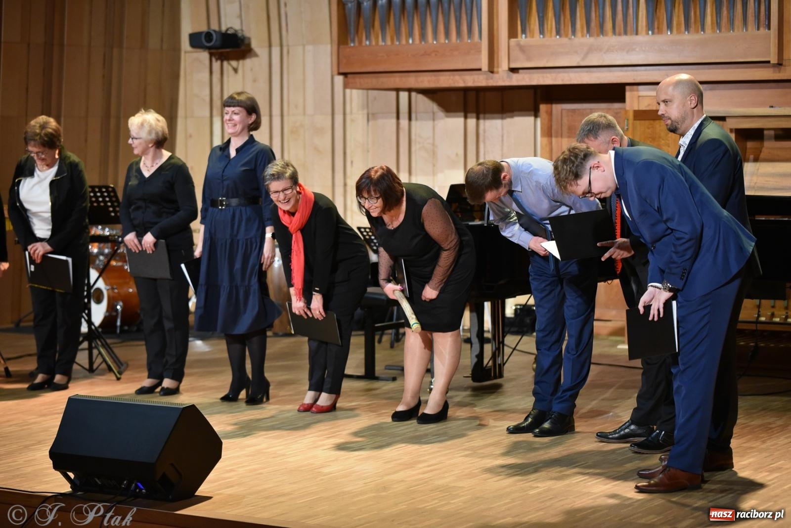Zdjęcie w galerii na portalu naszraciborz.pl: Nauczyciele szkoły muzycznej pokazali, co potrafią wiadomości z regionu