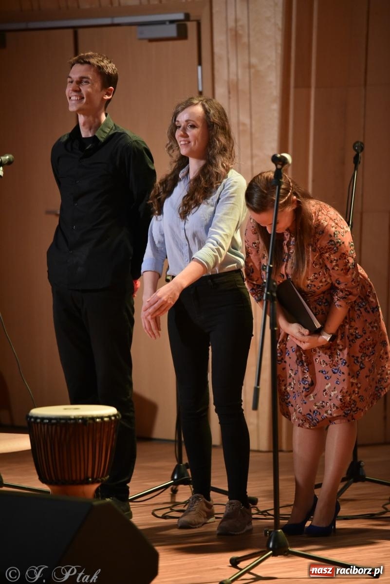 Zdjęcie w galerii na portalu naszraciborz.pl: Nauczyciele szkoły muzycznej pokazali, co potrafią wiadomości z regionu
