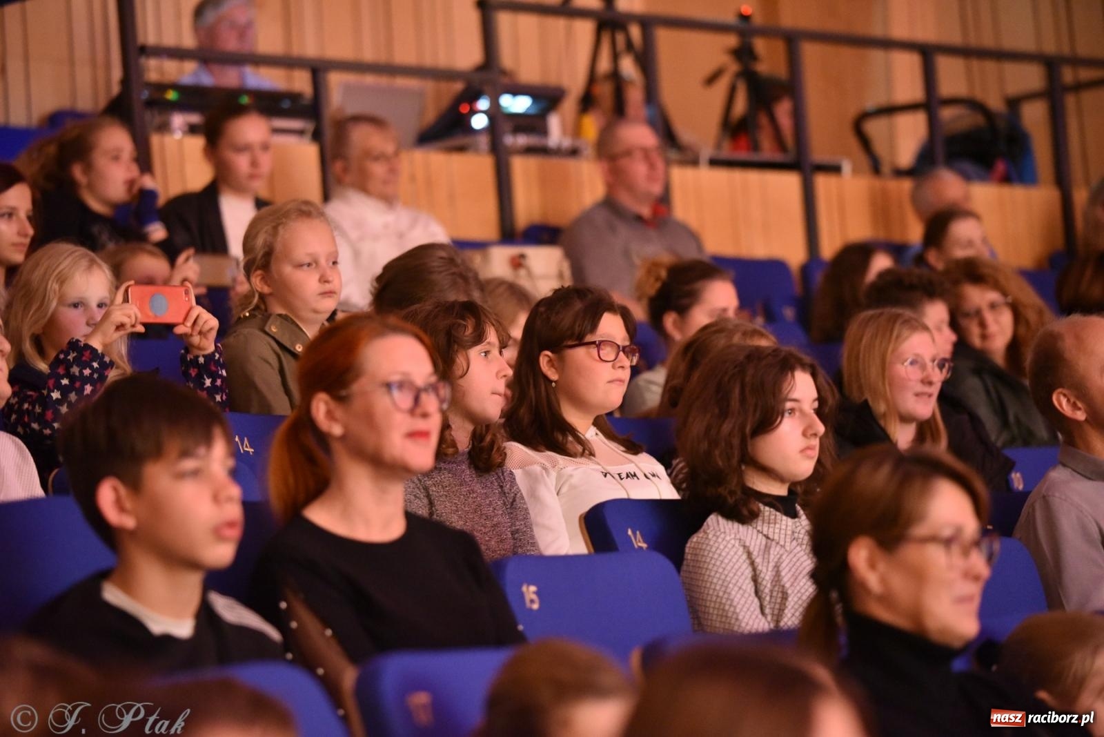 Zdjęcie w galerii na portalu naszraciborz.pl: Nauczyciele szkoły muzycznej pokazali, co potrafią wiadomości z regionu