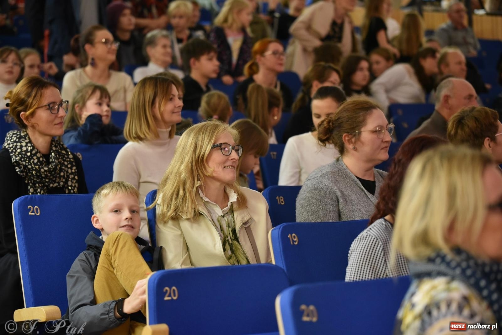 Zdjęcie w galerii na portalu naszraciborz.pl: Nauczyciele szkoły muzycznej pokazali, co potrafią wiadomości z regionu