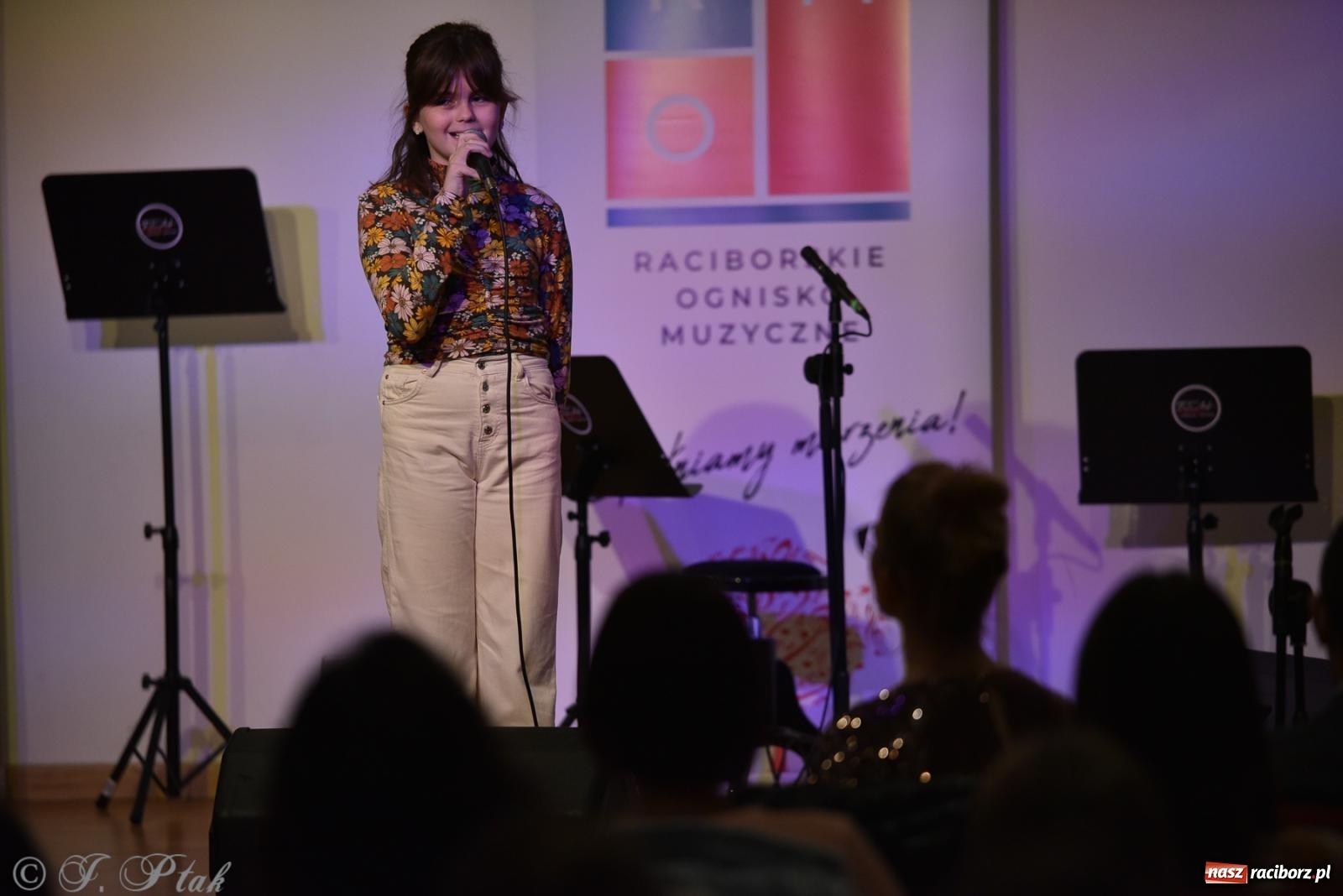 Zdjęcie w galerii na portalu naszraciborz.pl: Koncert jesienny na raciborskim zamku wiadomości z regionu