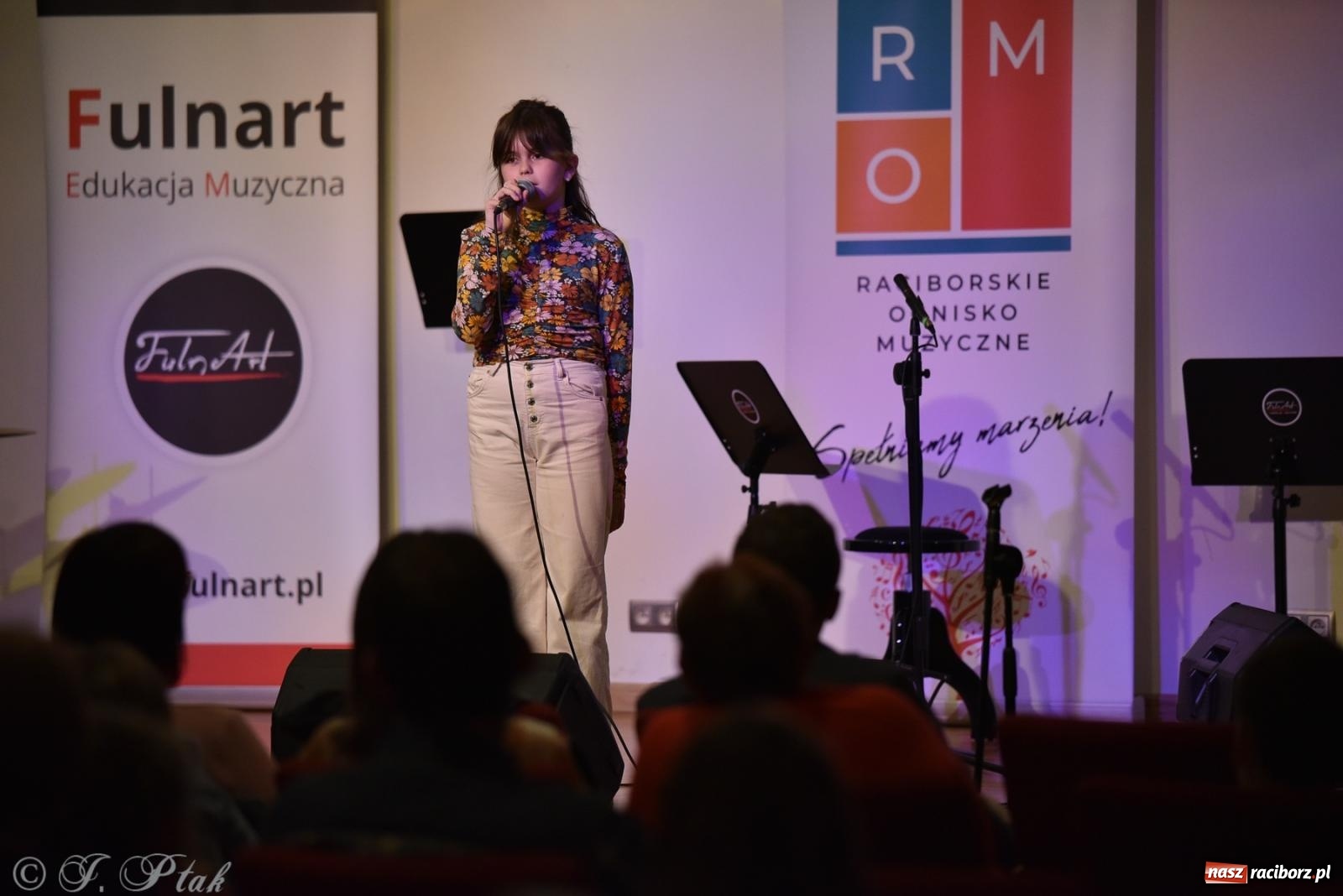 Zdjęcie w galerii na portalu naszraciborz.pl: Koncert jesienny na raciborskim zamku wiadomości z regionu