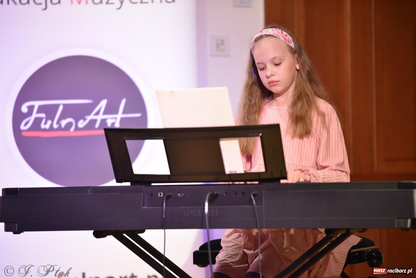 Zdjęcie w galerii na portalu naszraciborz.pl: Koncert jesienny na raciborskim zamku wiadomości z regionu