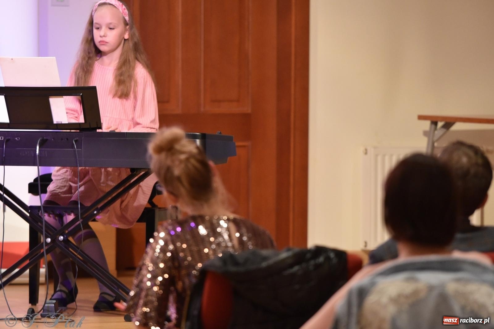 Zdjęcie w galerii na portalu naszraciborz.pl: Koncert jesienny na raciborskim zamku wiadomości z regionu