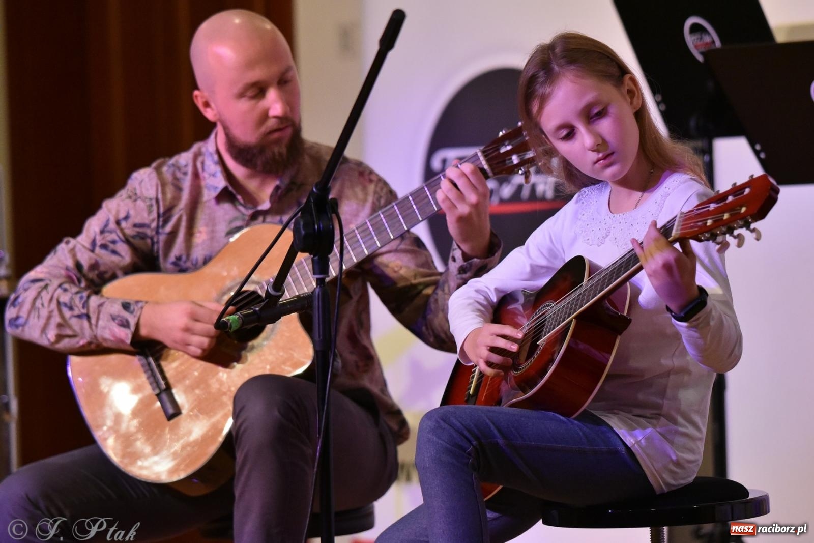 Zdjęcie w galerii na portalu naszraciborz.pl: Koncert jesienny na raciborskim zamku wiadomości z regionu