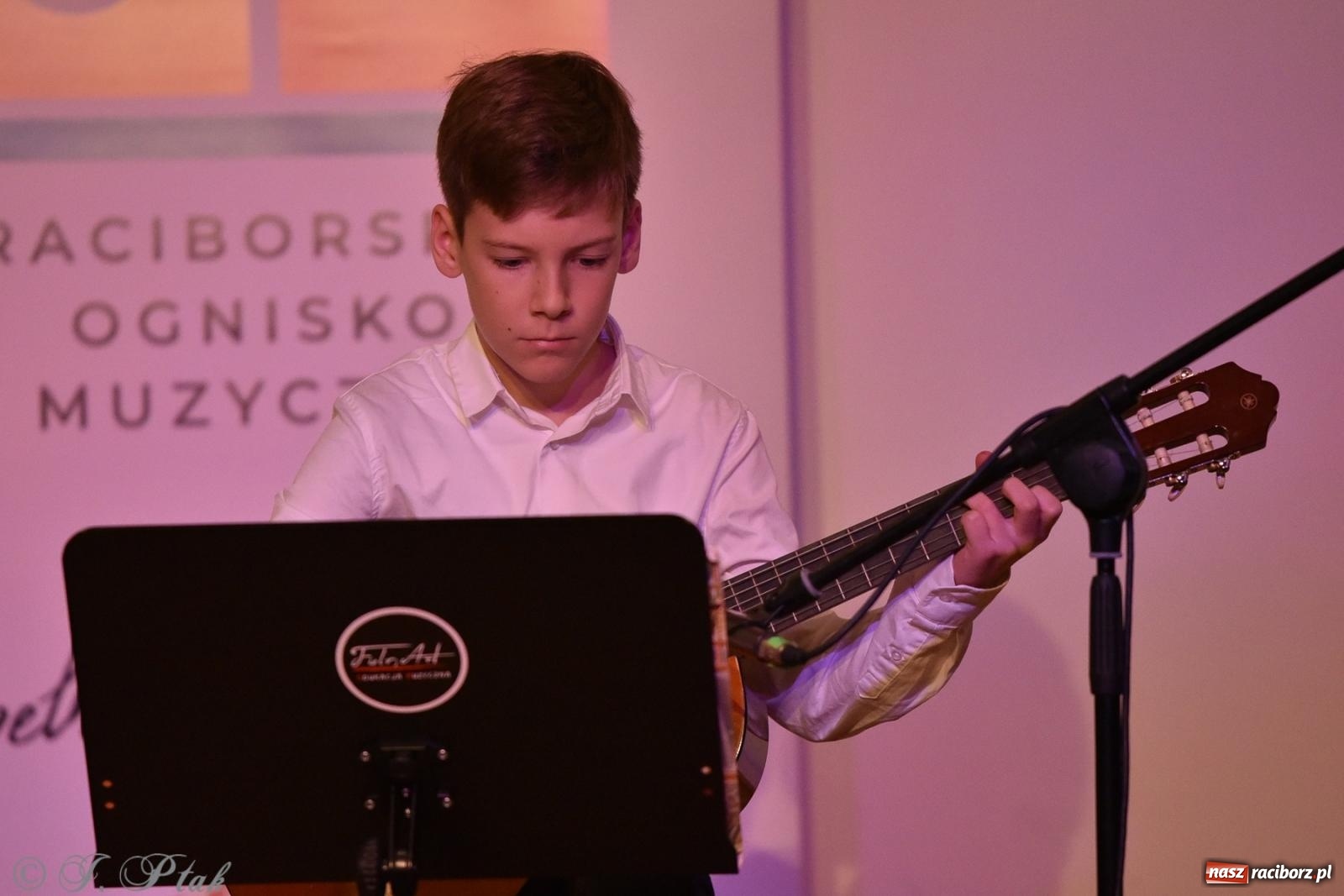 Zdjęcie w galerii na portalu naszraciborz.pl: Koncert jesienny na raciborskim zamku wiadomości z regionu