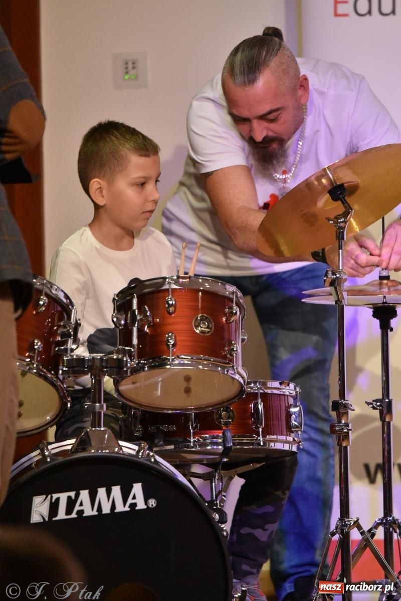 Zdjęcie w galerii na portalu naszraciborz.pl: Koncert jesienny na raciborskim zamku wiadomości z regionu