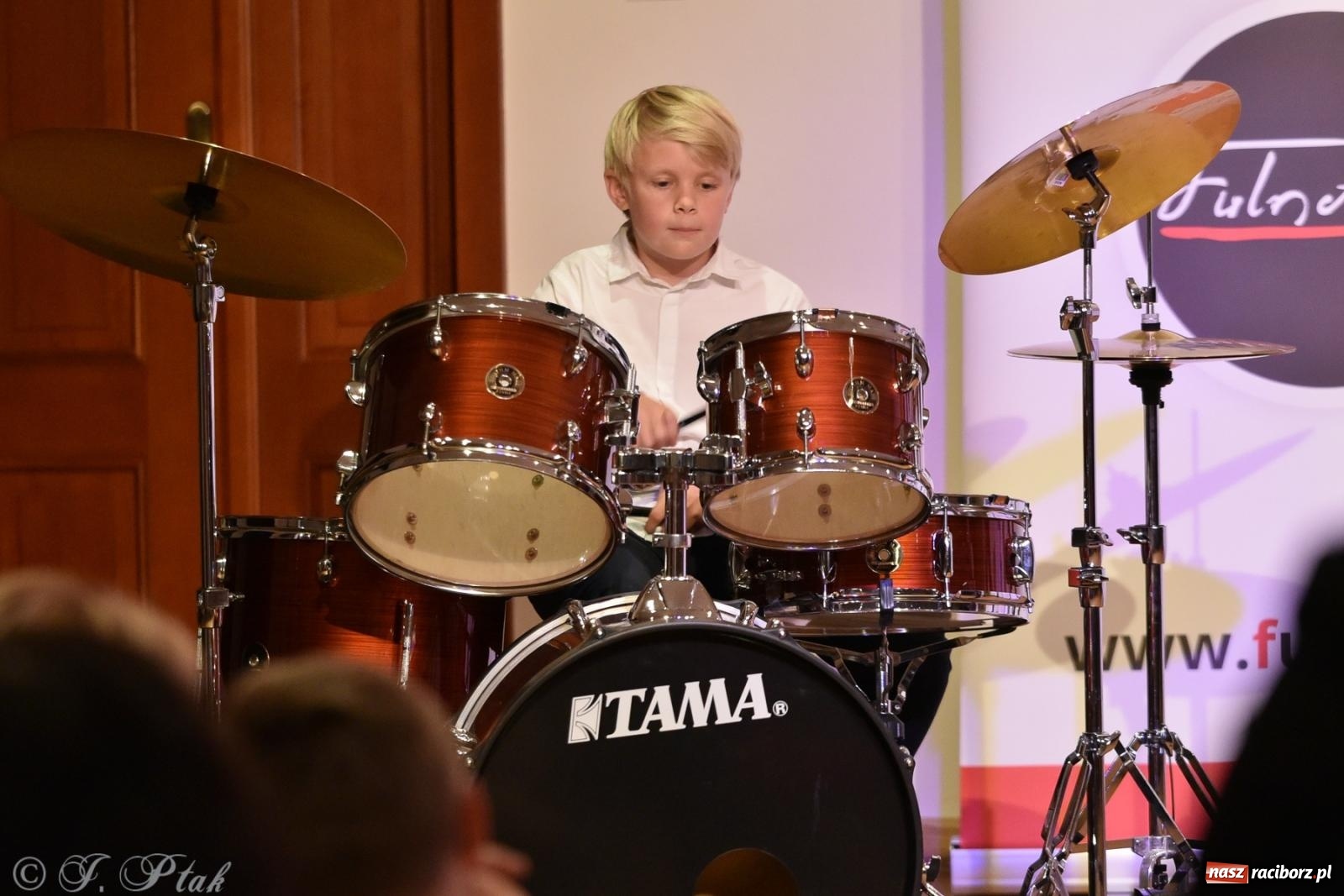 Zdjęcie w galerii na portalu naszraciborz.pl: Koncert jesienny na raciborskim zamku wiadomości z regionu