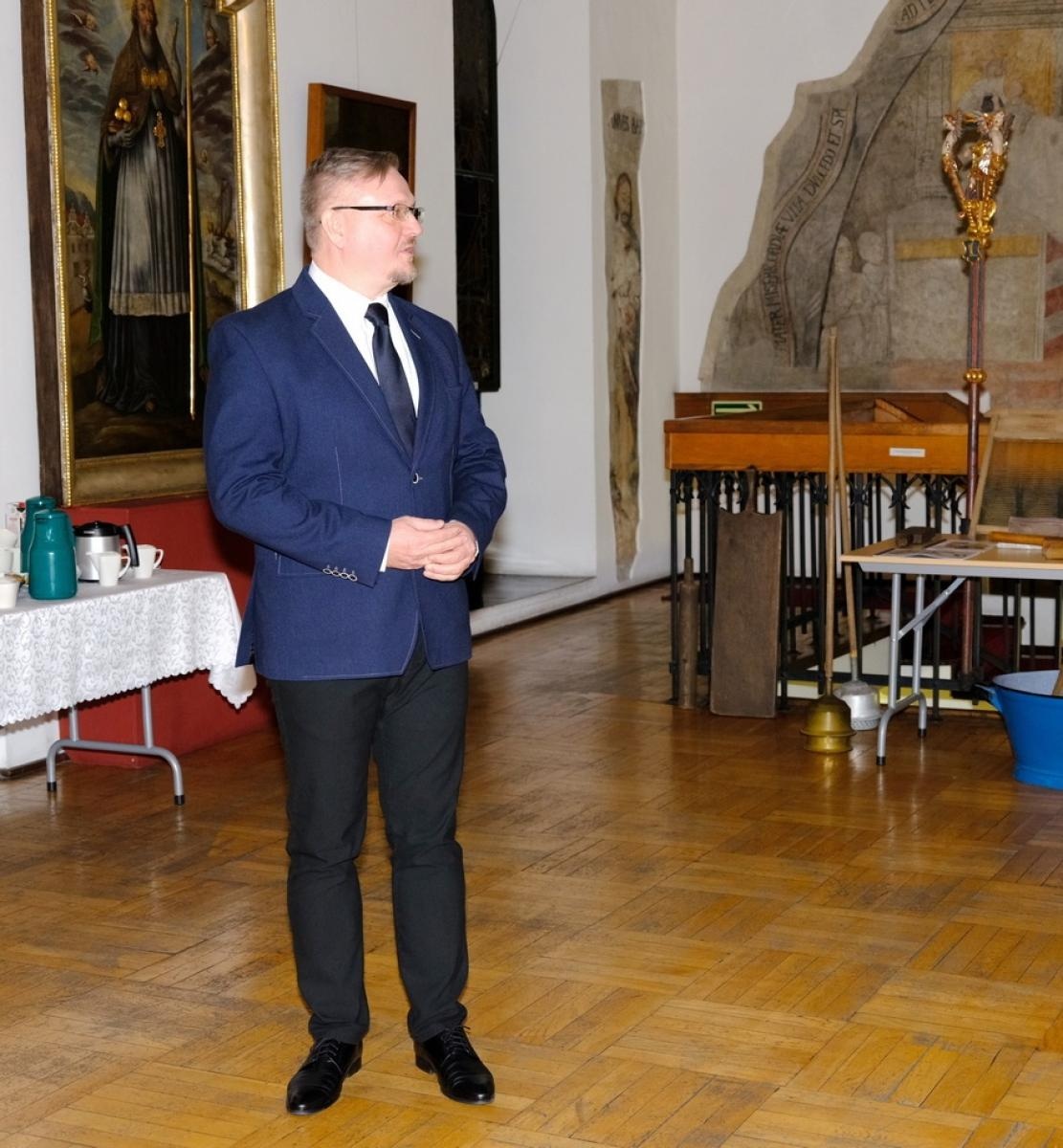 Zdjęcie w galerii na portalu naszraciborz.pl: Myć się czy wietrzyć? Oto jest pytanie wiadomości z regionu