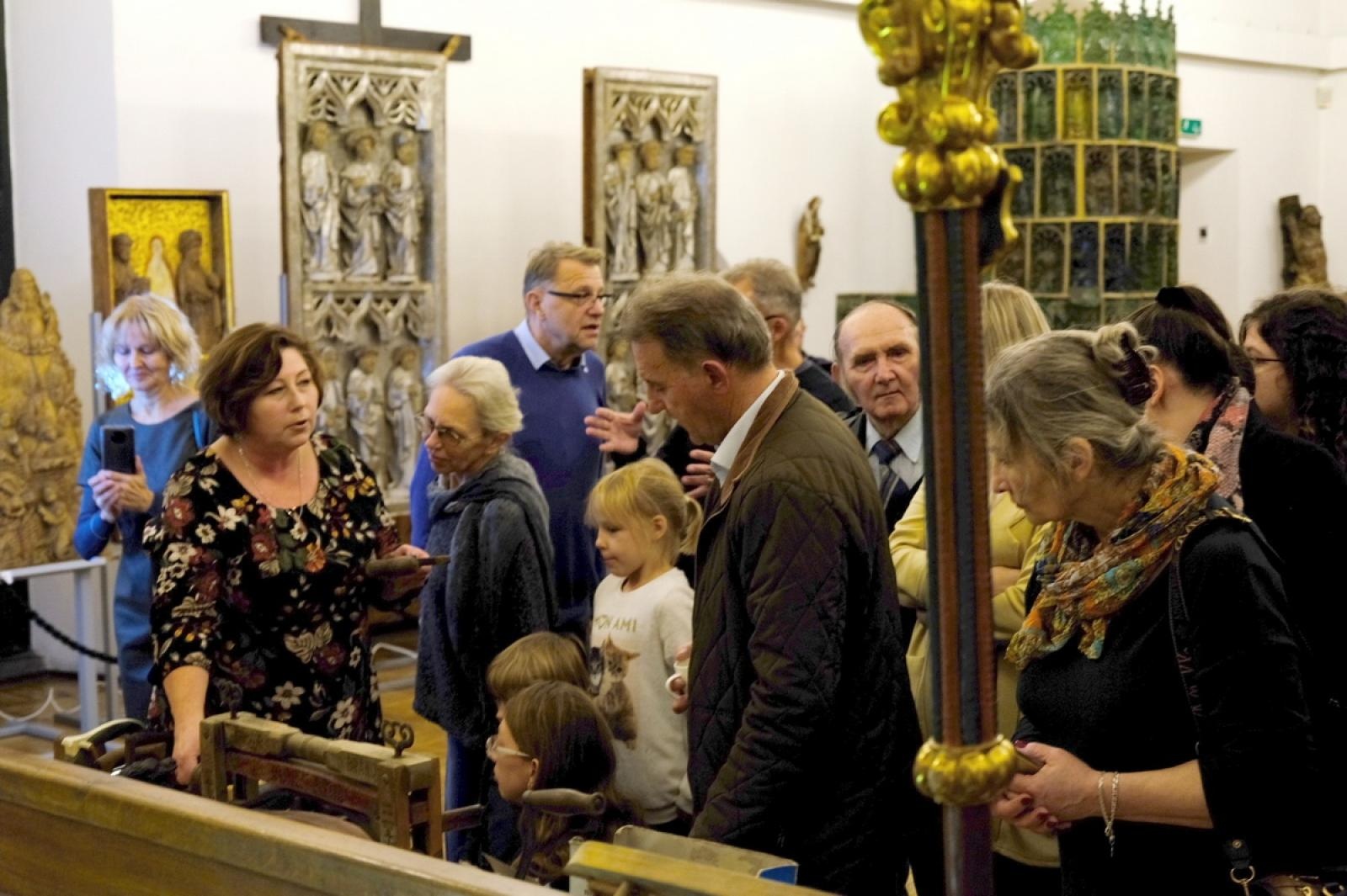 Zdjęcie w galerii na portalu naszraciborz.pl: Myć się czy wietrzyć? Oto jest pytanie wiadomości z regionu