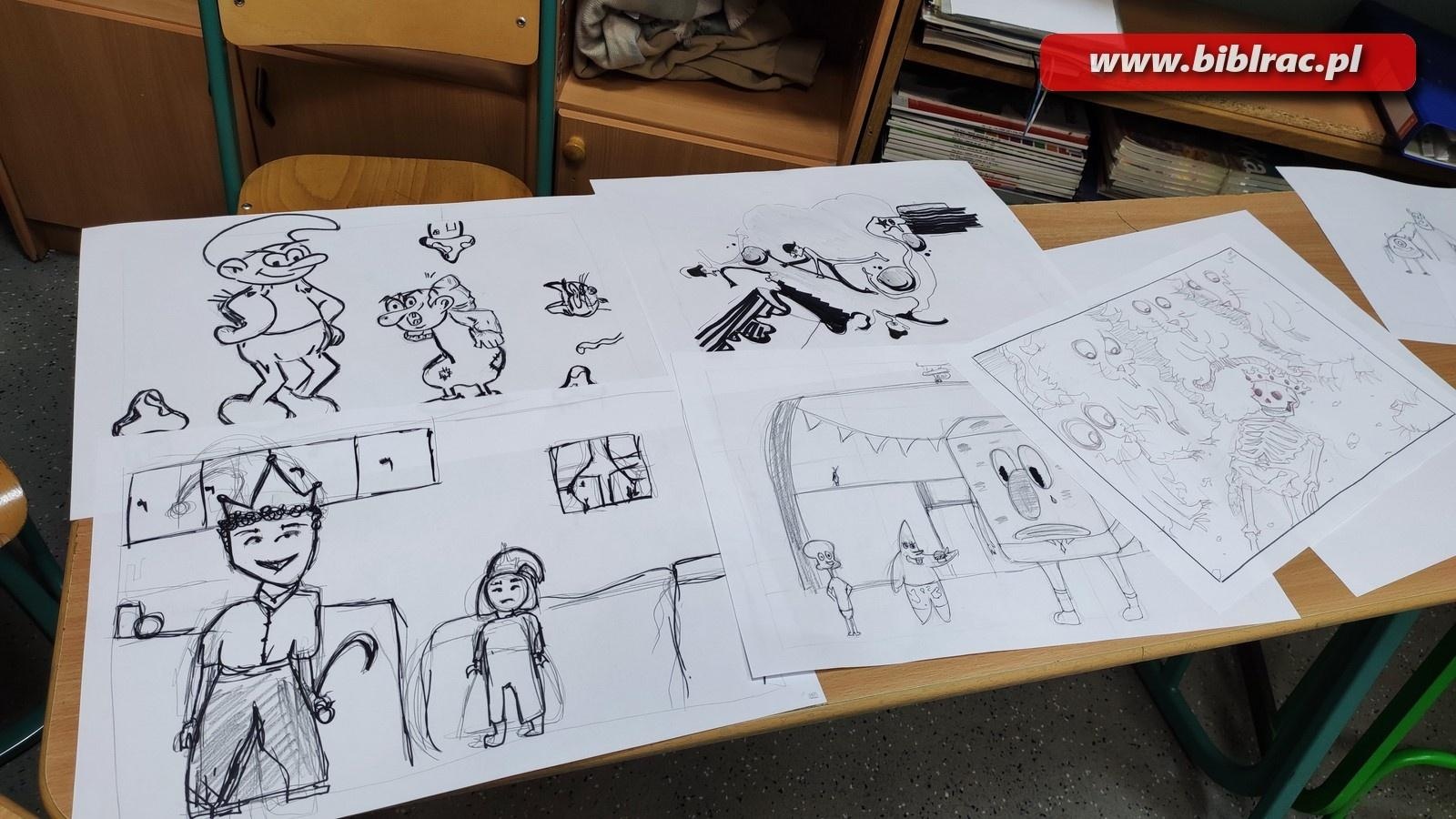 Zdjęcie w galerii na portalu naszraciborz.pl: Pozytywnie zaBOOKowani. Warsztaty tworzenia ilustracji z Szymonem Telukiem [FOTO] wiadomości z regionu